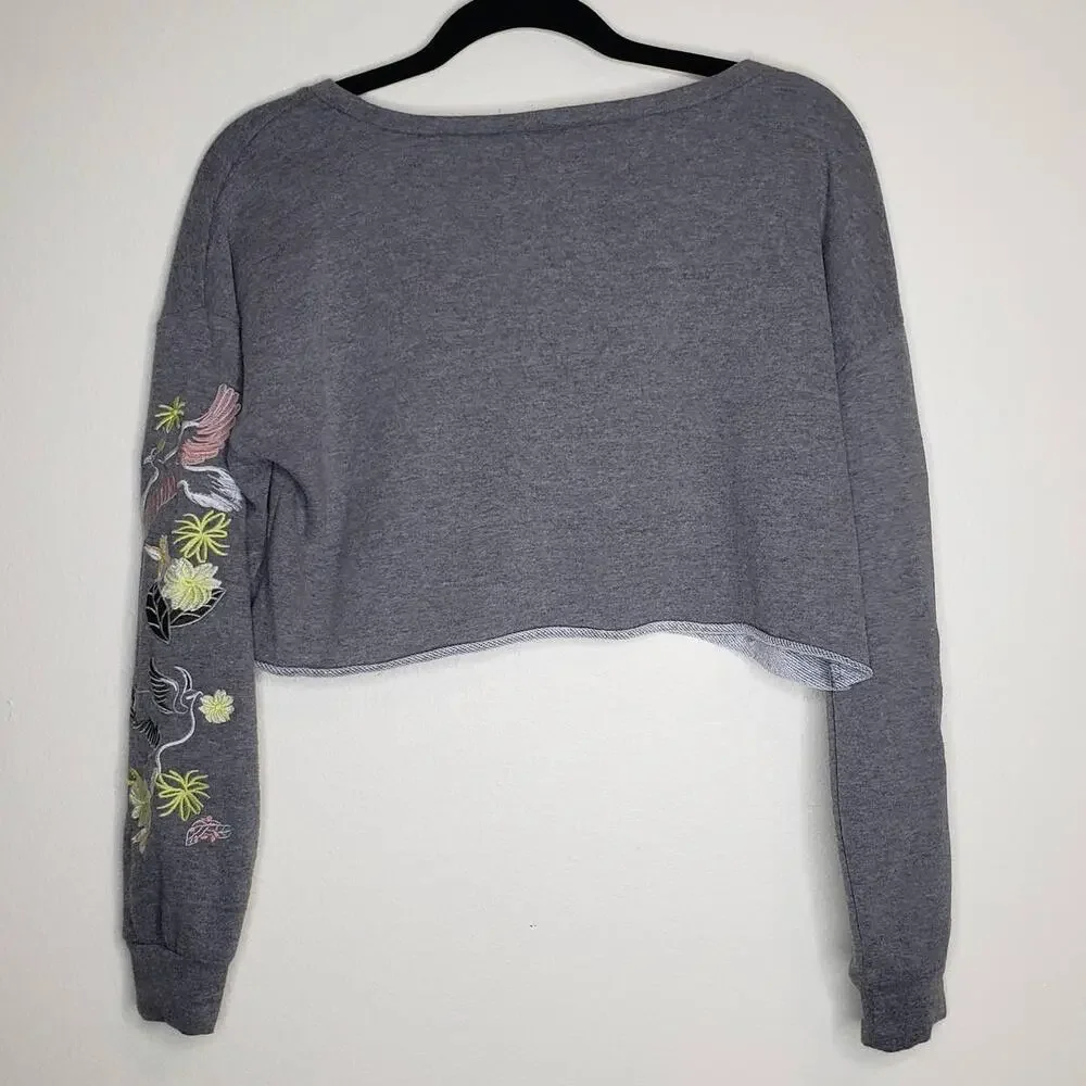 Cable & Gauge | Embroidered Birds Crop Top - Picture 6 of 6